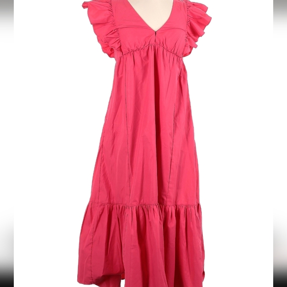Abercrombie & Fitch Dresses & Skirts - 🍋✨ ❤️ Hot pink frilled shoulder Abercrombie midi dress